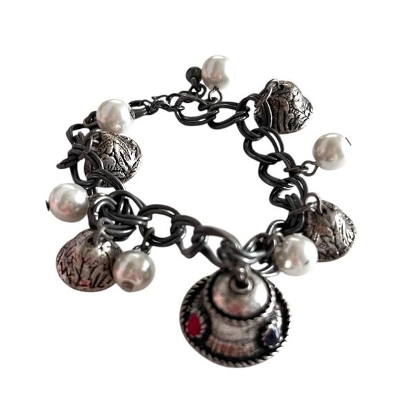 Vintage Silver Bells Faux Pearl Charm Bracelet - Picture 4 of 4